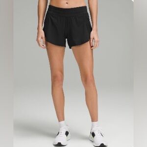 ❌❌Sold Lululemon Tracker Low Rise Lined short 4”